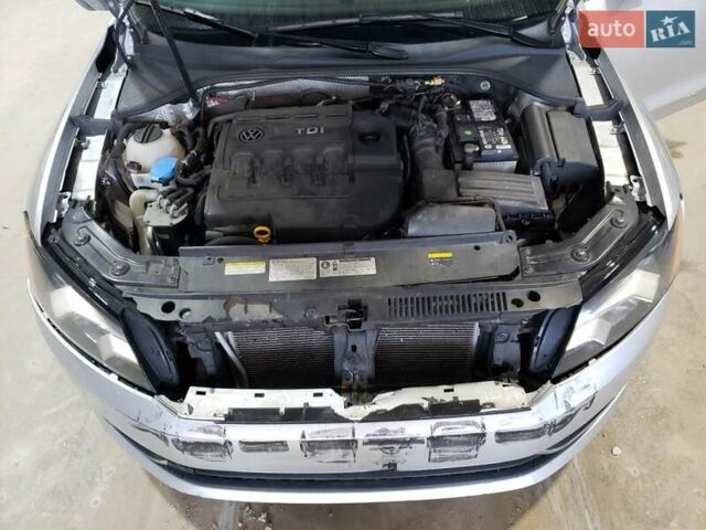 Сірий Фольксваген Пассат, об'ємом двигуна 2 л та пробігом 117 тис. км за 1400 $, фото 10 на Automoto.ua