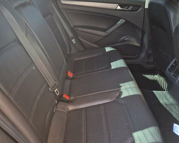 Сірий Фольксваген Пассат, об'ємом двигуна 1.8 л та пробігом 170 тис. км за 9999 $, фото 3 на Automoto.ua