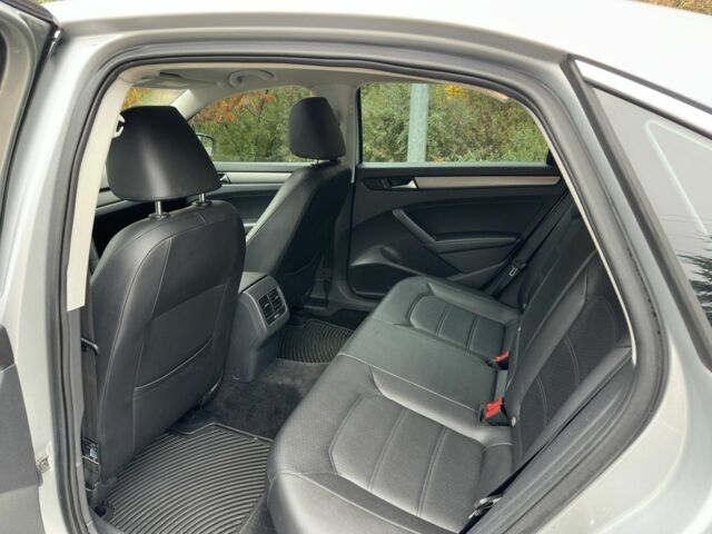 Серый Фольксваген Пассат, объемом двигателя 2 л и пробегом 180 тыс. км за 9900 $, фото 10 на Automoto.ua