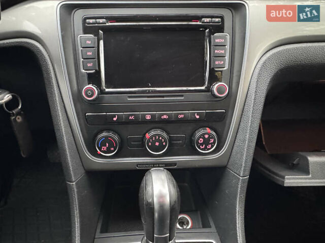 Серый Фольксваген Пассат, объемом двигателя 1.8 л и пробегом 197 тыс. км за 10499 $, фото 42 на Automoto.ua