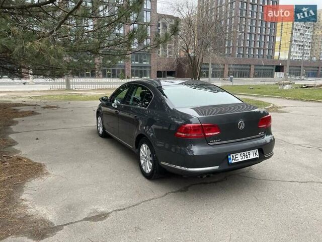 Серый Фольксваген Пассат, объемом двигателя 2 л и пробегом 285 тыс. км за 8500 $, фото 5 на Automoto.ua