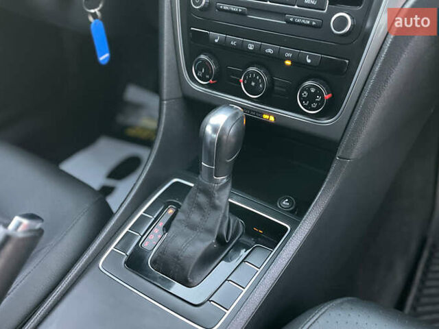 Серый Фольксваген Пассат, объемом двигателя 1.8 л и пробегом 212 тыс. км за 8900 $, фото 14 на Automoto.ua