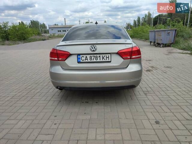 Серый Фольксваген Пассат, объемом двигателя 2 л и пробегом 135 тыс. км за 12700 $, фото 3 на Automoto.ua