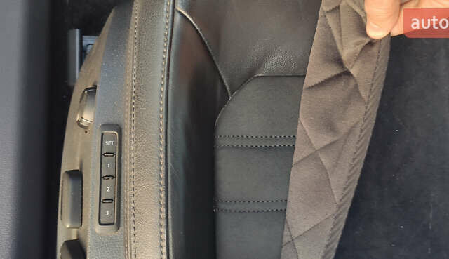 Серый Фольксваген Пассат, объемом двигателя 1.97 л и пробегом 248 тыс. км за 12900 $, фото 37 на Automoto.ua