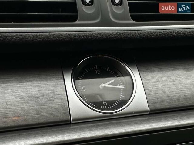 Сірий Фольксваген Пассат, об'ємом двигуна 1.6 л та пробігом 350 тис. км за 10999 $, фото 30 на Automoto.ua