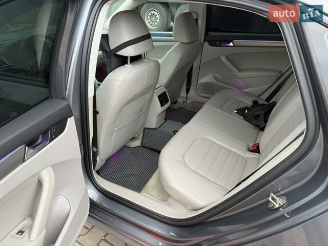 Сірий Фольксваген Пассат, об'ємом двигуна 1.8 л та пробігом 147 тис. км за 14500 $, фото 38 на Automoto.ua