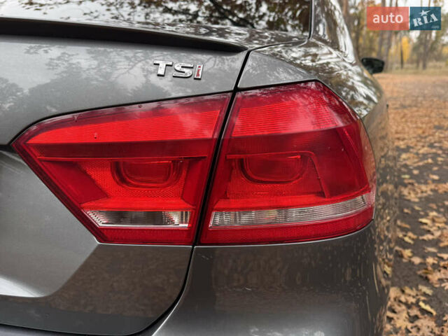 Серый Фольксваген Пассат, объемом двигателя 1.8 л и пробегом 197 тыс. км за 10499 $, фото 31 на Automoto.ua