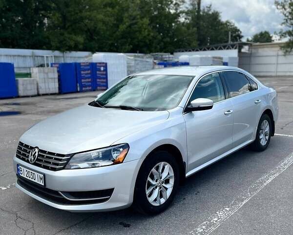 Серый Фольксваген Пассат, объемом двигателя 1.8 л и пробегом 199 тыс. км за 10950 $, фото 1 на Automoto.ua