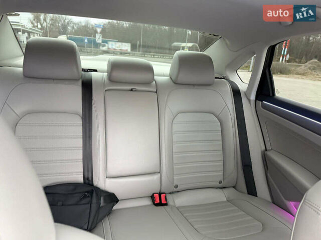 Сірий Фольксваген Пассат, об'ємом двигуна 1.8 л та пробігом 147 тис. км за 14500 $, фото 28 на Automoto.ua