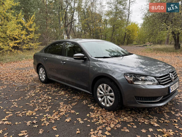 Серый Фольксваген Пассат, объемом двигателя 1.8 л и пробегом 197 тыс. км за 10499 $, фото 13 на Automoto.ua