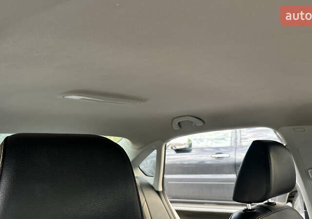 Серый Фольксваген Пассат, объемом двигателя 1.8 л и пробегом 150 тыс. км за 11200 $, фото 17 на Automoto.ua