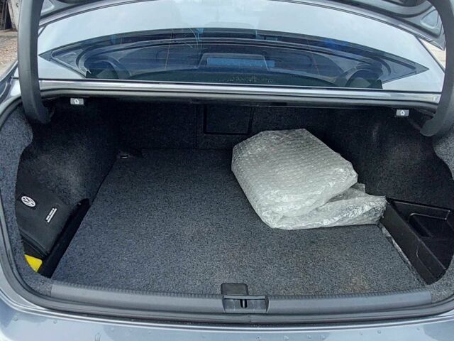 Сірий Фольксваген Пассат, об'ємом двигуна 2 л та пробігом 226 тис. км за 11700 $, фото 13 на Automoto.ua