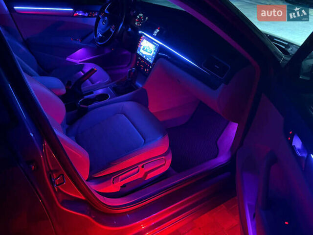 Сірий Фольксваген Пассат, об'ємом двигуна 1.8 л та пробігом 147 тис. км за 14500 $, фото 33 на Automoto.ua