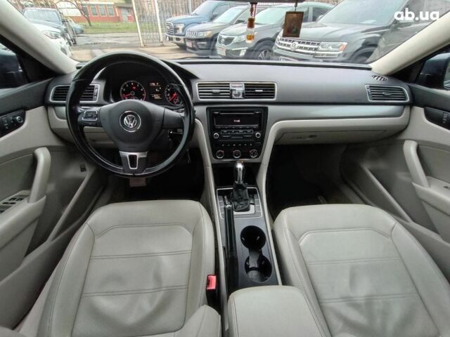 Серый Фольксваген Пассат, объемом двигателя 1.8 л и пробегом 260 тыс. км за 11490 $, фото 17 на Automoto.ua