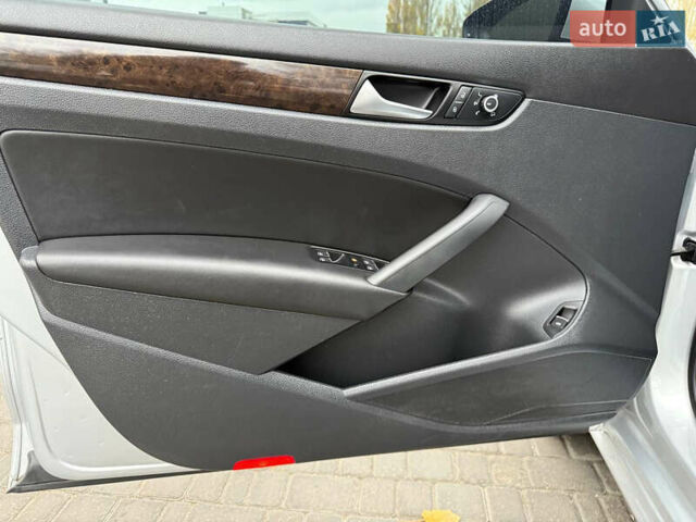 Серый Фольксваген Пассат, объемом двигателя 2 л и пробегом 110 тыс. км за 13200 $, фото 17 на Automoto.ua