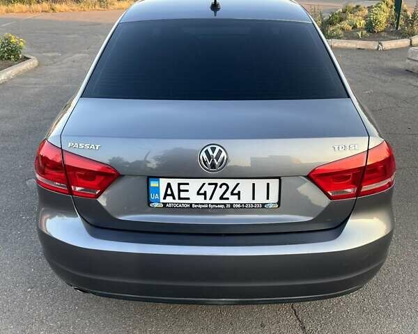 Сірий Фольксваген Пассат, об'ємом двигуна 1.97 л та пробігом 266 тис. км за 11500 $, фото 11 на Automoto.ua