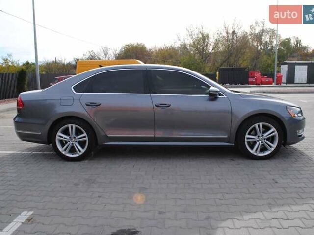 Сірий Фольксваген Пассат, об'ємом двигуна 1.97 л та пробігом 235 тис. км за 13700 $, фото 5 на Automoto.ua