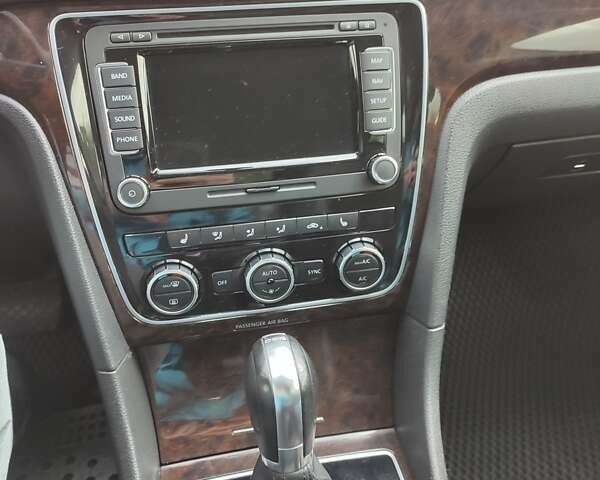 Серый Фольксваген Пассат, объемом двигателя 2 л и пробегом 135 тыс. км за 12700 $, фото 11 на Automoto.ua