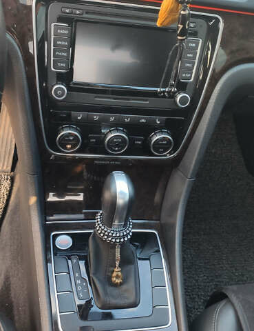 Серый Фольксваген Пассат, объемом двигателя 1.97 л и пробегом 248 тыс. км за 12900 $, фото 2 на Automoto.ua