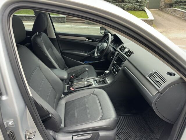 Серый Фольксваген Пассат, объемом двигателя 2 л и пробегом 180 тыс. км за 9900 $, фото 14 на Automoto.ua