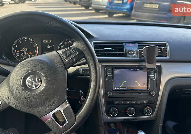 Серый Фольксваген Пассат, объемом двигателя 1.8 л и пробегом 150 тыс. км за 11200 $, фото 40 на Automoto.ua