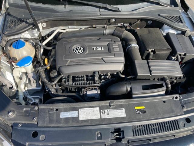 Серый Фольксваген Пассат, объемом двигателя 1.8 л и пробегом 160 тыс. км за 9500 $, фото 7 на Automoto.ua