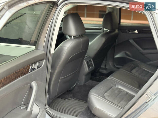 Серый Фольксваген Пассат, объемом двигателя 2 л и пробегом 161 тыс. км за 13800 $, фото 22 на Automoto.ua