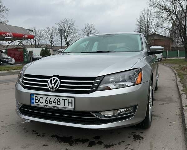Серый Фольксваген Пассат, объемом двигателя 2 л и пробегом 97 тыс. км за 13000 $, фото 1 на Automoto.ua