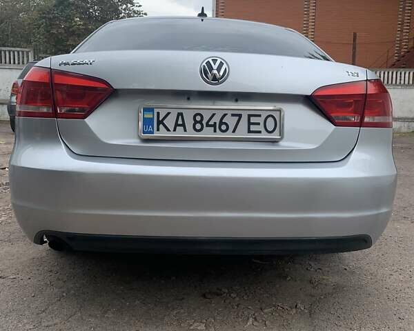 Серый Фольксваген Пассат, объемом двигателя 1.8 л и пробегом 213 тыс. км за 10600 $, фото 2 на Automoto.ua