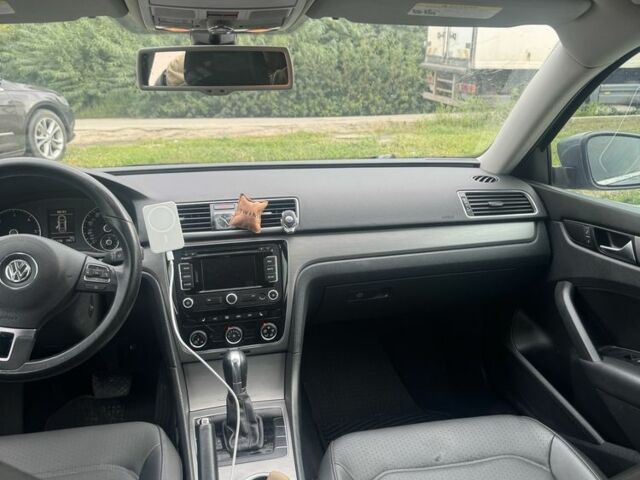 Серый Фольксваген Пассат, объемом двигателя 2 л и пробегом 156 тыс. км за 10500 $, фото 5 на Automoto.ua