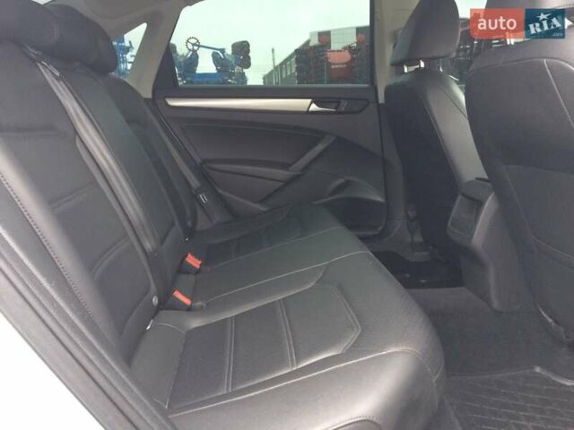 Сірий Фольксваген Пассат, об'ємом двигуна 1.8 л та пробігом 110 тис. км за 12500 $, фото 5 на Automoto.ua