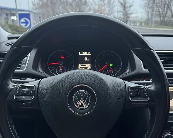 Сірий Фольксваген Пассат, об'ємом двигуна 2 л та пробігом 131 тис. км за 12300 $, фото 13 на Automoto.ua