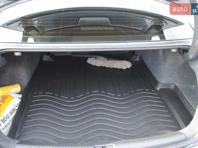 Сірий Фольксваген Пассат, об'ємом двигуна 1.97 л та пробігом 235 тис. км за 13700 $, фото 32 на Automoto.ua