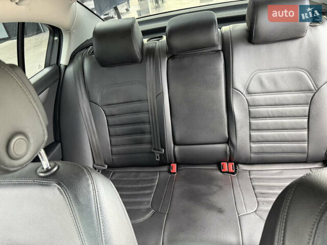 Серый Фольксваген Пассат, объемом двигателя 1.6 л и пробегом 217 тыс. км за 11999 $, фото 14 на Automoto.ua