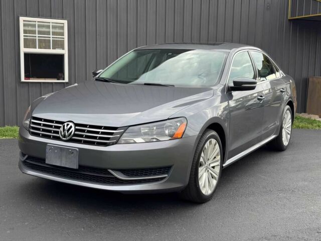 Серый Фольксваген Пассат, объемом двигателя 2 л и пробегом 84 тыс. км за 1900 $, фото 2 на Automoto.ua