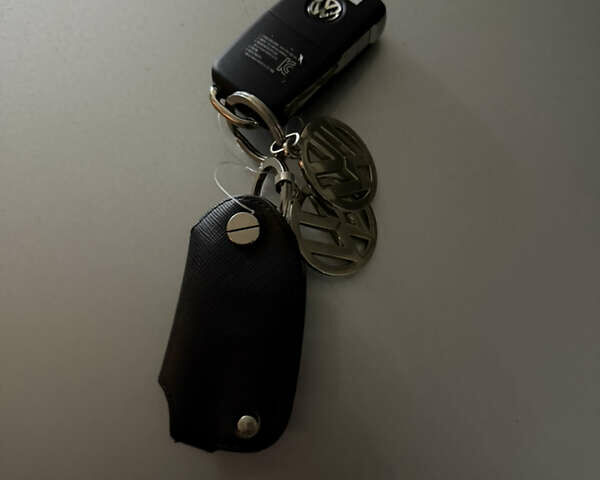 Серый Фольксваген Пассат, объемом двигателя 2 л и пробегом 110 тыс. км за 13200 $, фото 61 на Automoto.ua