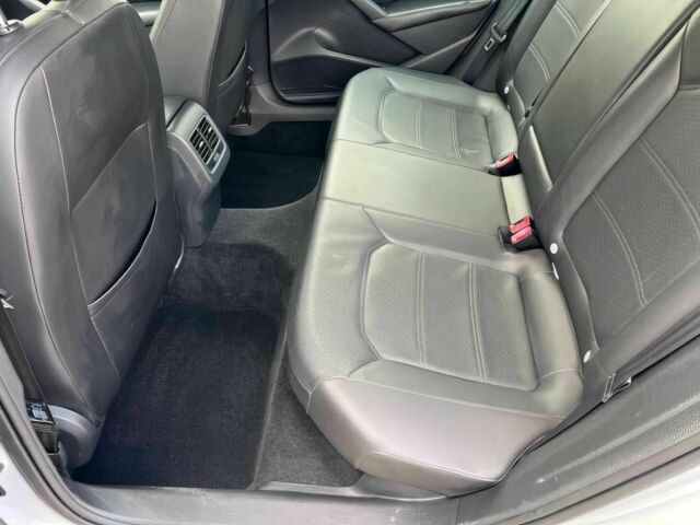 Серый Фольксваген Пассат, объемом двигателя 2.5 л и пробегом 90 тыс. км за 2500 $, фото 12 на Automoto.ua