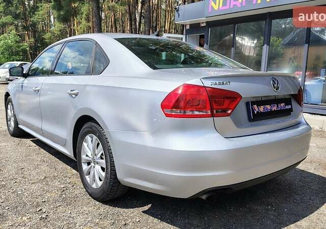 Серый Фольксваген Пассат, объемом двигателя 1.8 л и пробегом 210 тыс. км за 8200 $, фото 3 на Automoto.ua