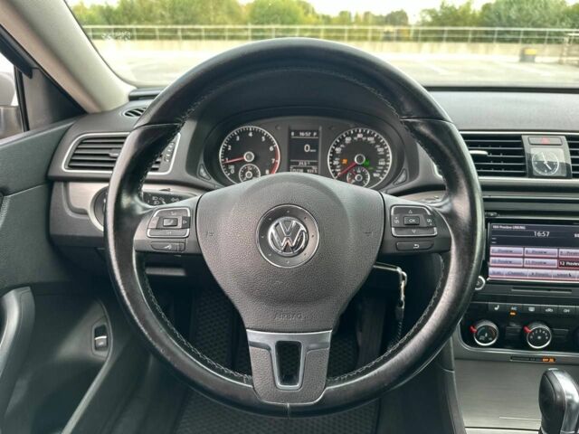 Сірий Фольксваген Пассат, об'ємом двигуна 1.8 л та пробігом 175 тис. км за 8350 $, фото 20 на Automoto.ua