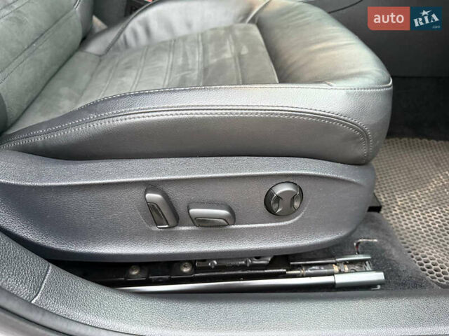 Серый Фольксваген Пассат, объемом двигателя 2 л и пробегом 110 тыс. км за 13200 $, фото 51 на Automoto.ua