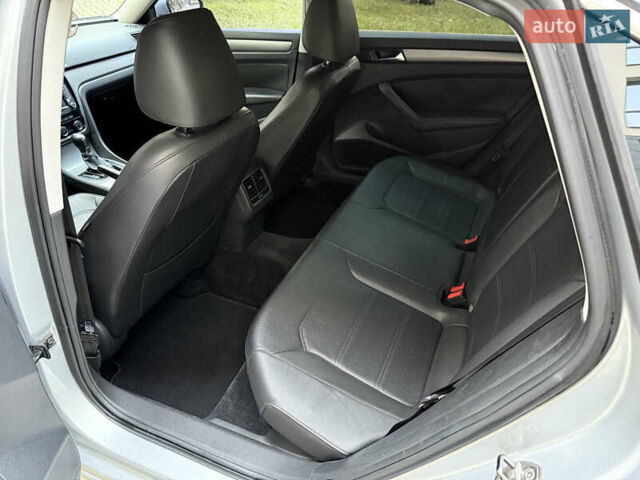 Сірий Фольксваген Пассат, об'ємом двигуна 2 л та пробігом 165 тис. км за 10500 $, фото 26 на Automoto.ua