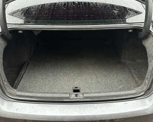 Сірий Фольксваген Пассат, об'ємом двигуна 1.8 л та пробігом 299 тис. км за 9500 $, фото 22 на Automoto.ua