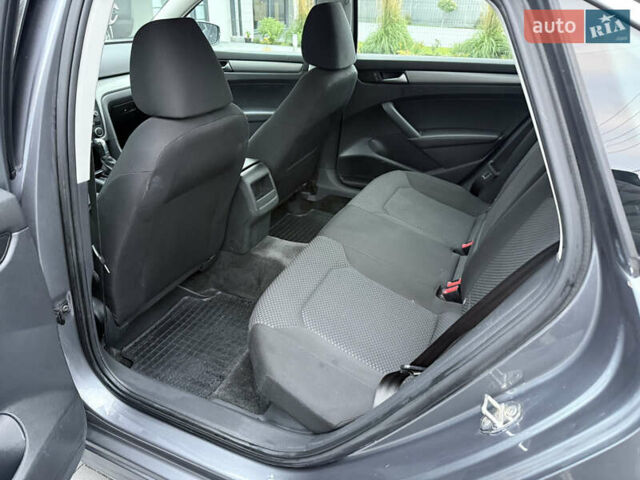 Серый Фольксваген Пассат, объемом двигателя 1.97 л и пробегом 220 тыс. км за 11500 $, фото 11 на Automoto.ua