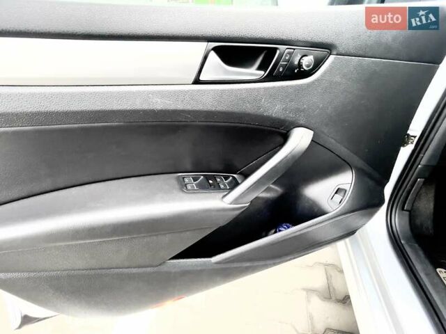 Сірий Фольксваген Пассат, об'ємом двигуна 1.8 л та пробігом 182 тис. км за 9500 $, фото 23 на Automoto.ua