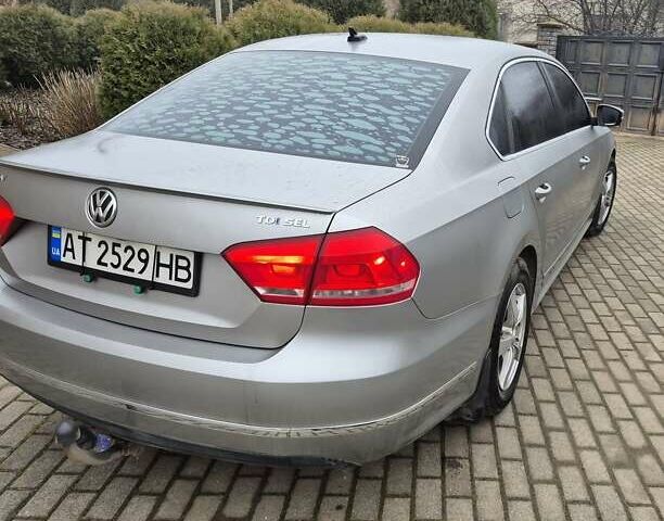 Сірий Фольксваген Пассат, об'ємом двигуна 2 л та пробігом 172 тис. км за 13200 $, фото 5 на Automoto.ua