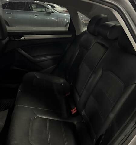 Серый Фольксваген Пассат, объемом двигателя 1.8 л и пробегом 214 тыс. км за 9200 $, фото 20 на Automoto.ua