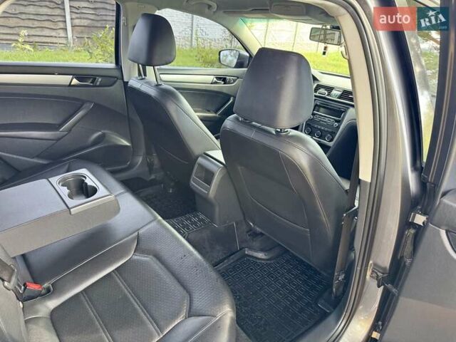 Сірий Фольксваген Пассат, об'ємом двигуна 1.8 л та пробігом 199 тис. км за 7999 $, фото 24 на Automoto.ua