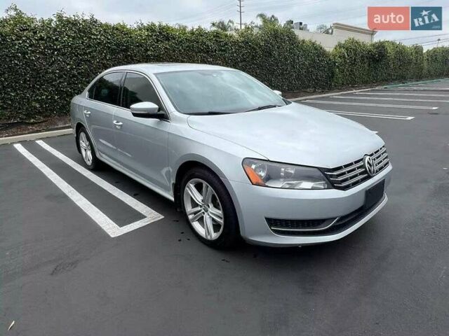 Серый Фольксваген Пассат, объемом двигателя 2 л и пробегом 156 тыс. км за 2000 $, фото 5 на Automoto.ua