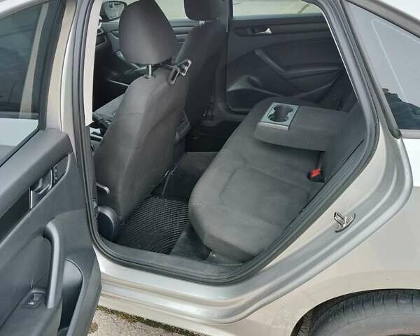 Серый Фольксваген Пассат, объемом двигателя 1.8 л и пробегом 146 тыс. км за 9800 $, фото 20 на Automoto.ua