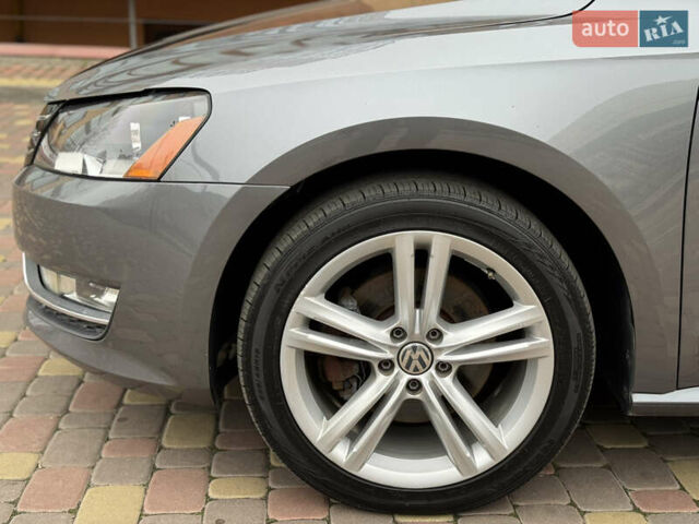 Серый Фольксваген Пассат, объемом двигателя 2 л и пробегом 161 тыс. км за 13800 $, фото 16 на Automoto.ua